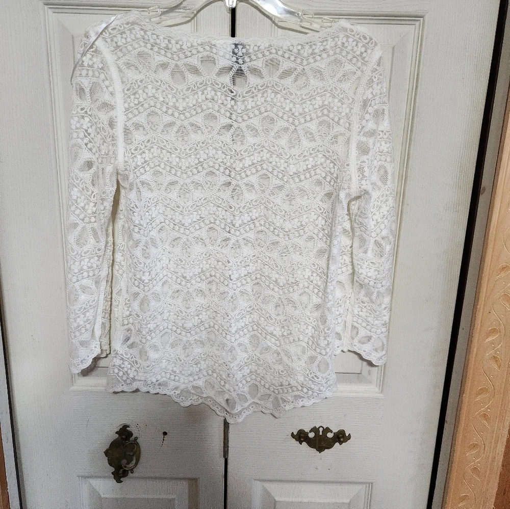Divided Ivory Lace Women's Blouse - Picture 9 of 10